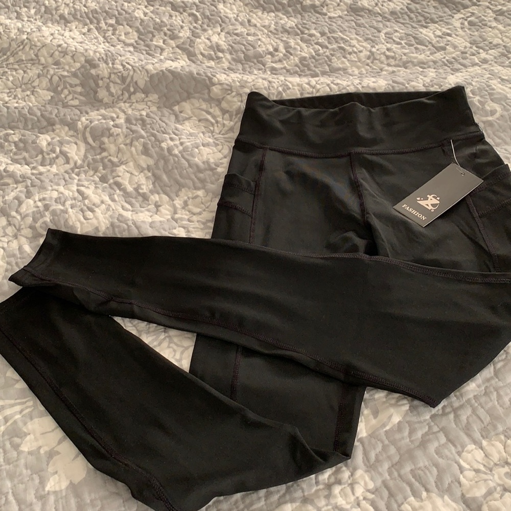 Black leggings